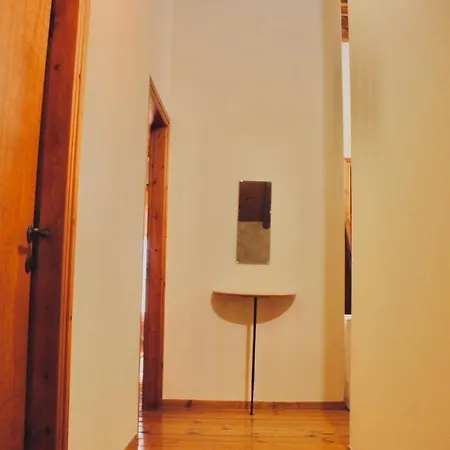 Cheerfully Villa Apartment Koukounaria